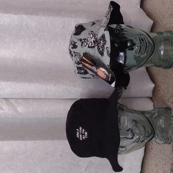 Volcom Bucket Reversible Outer Banks have a good time all the New Cat L/XL RARE - Picture 6 of 6